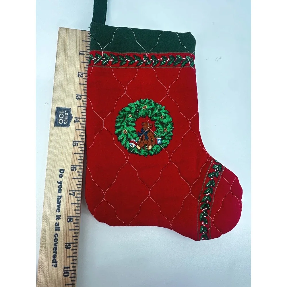 Vintage Christmas Stockings Quilted Red Green Wreath Towel Pot Holder Bundle 4pc
